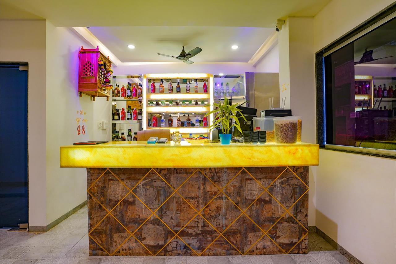 Collection O Hotel Farmaish Garden Chinchvad Екстериор снимка